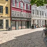 Hideaway Courtyard 公寓 欧登塞