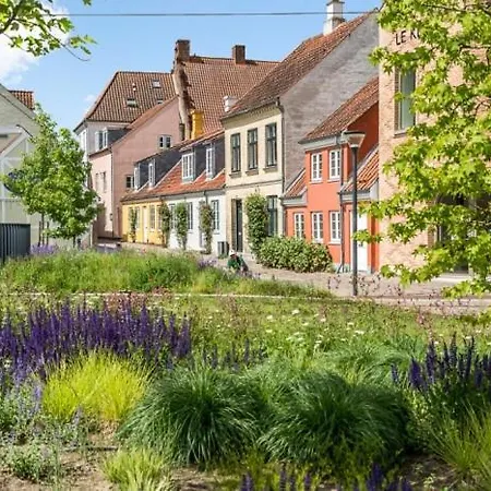 Hideaway Courtyard Apartamento *