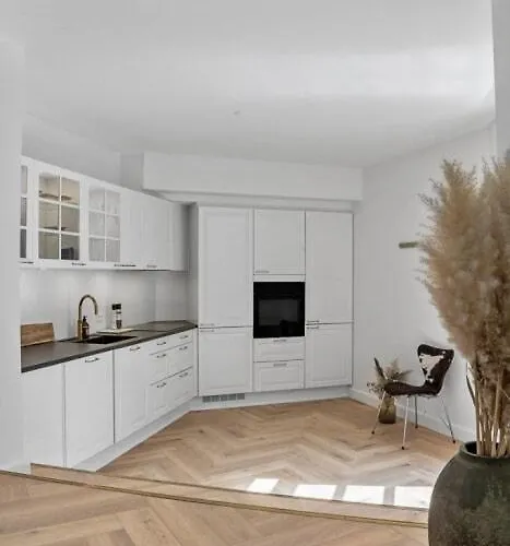 Hideaway Courtyard *